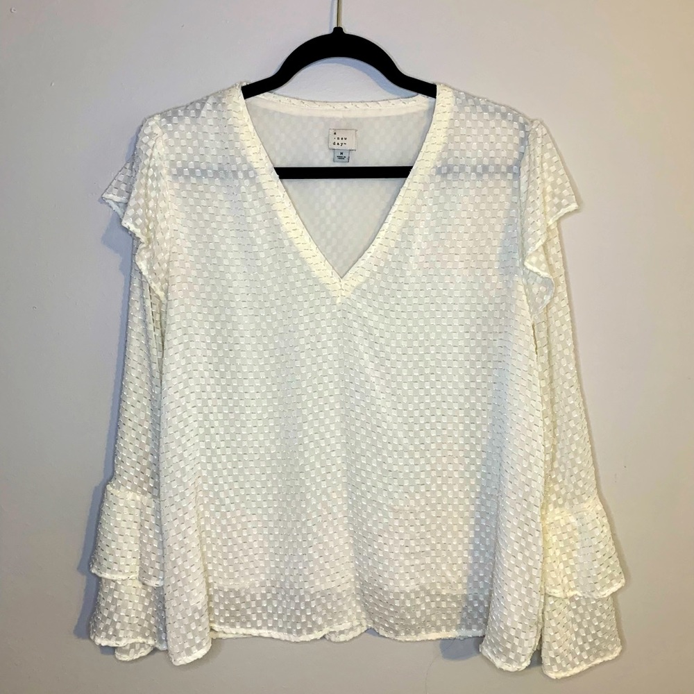 Light & airy blouse!